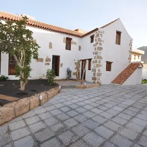 Casaruralarona Valle de San Lorenzo